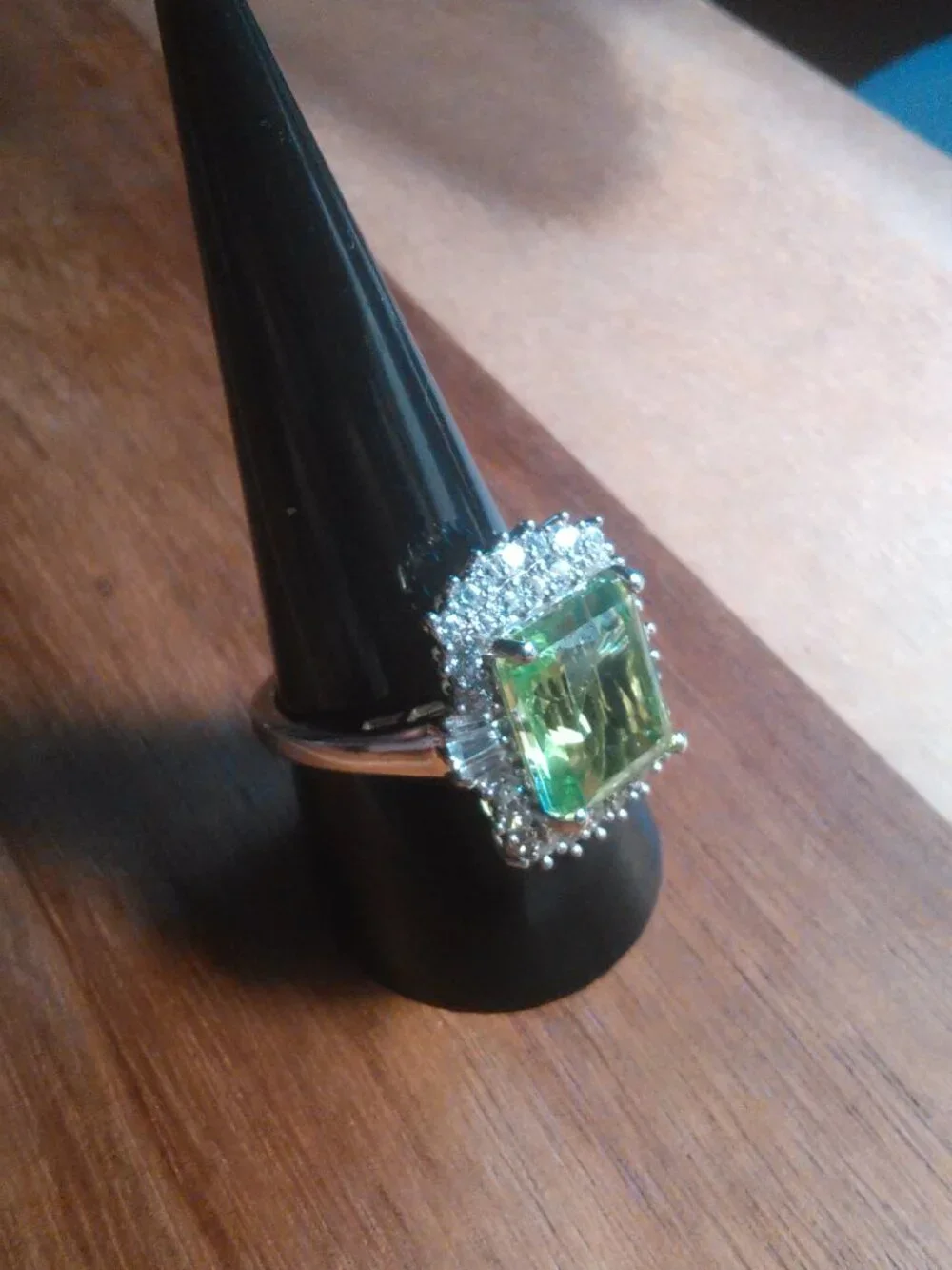 Green Triplet Quartz Natural White Zircon Accent Sterling Silver Ring (Size 10)